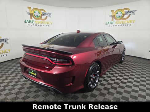 Used 2023 Dodge Charger R/T w/ Plus Group image 10