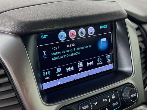 Used 2018 Chevrolet Tahoe LT w/ LT Midnight Edition AWD/4WD image 16