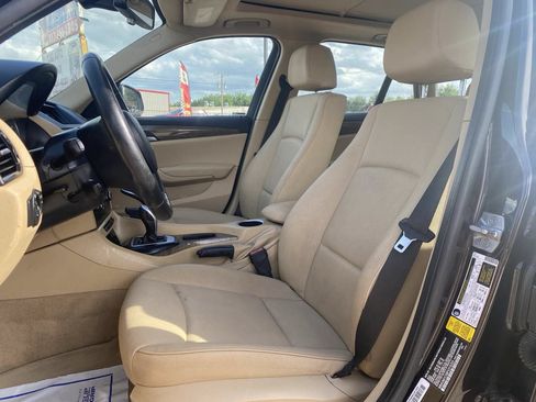 Used 2015 BMW X1 sDrive28i RWD image 10