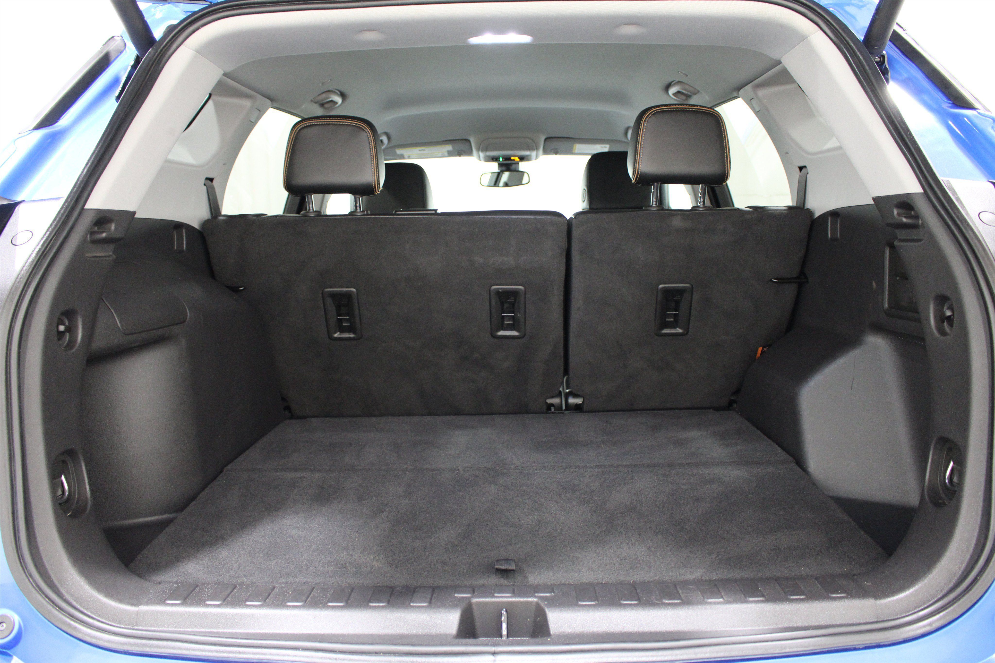 Used 2024 GMC Terrain AT4 AWD/4WD image 23