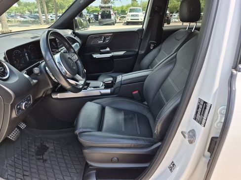 Used 2020 Mercedes-Benz GLB 250 4MATIC image 18