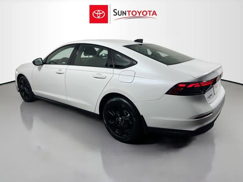 Used 2025 Honda Accord SE image 6