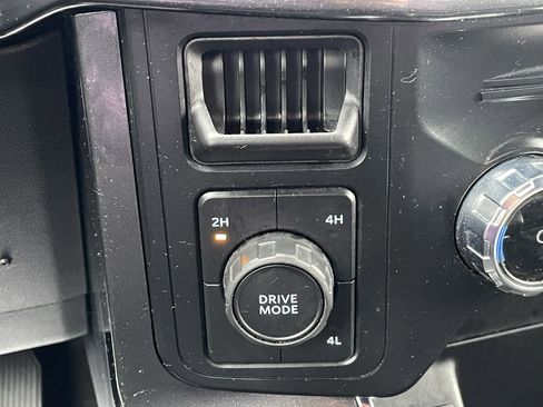 Used 2022 Ford F150 XLT w/ Equipment Group 302A High image 25