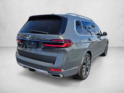 Certified 2024 BMW X7 xDrive40i image 6