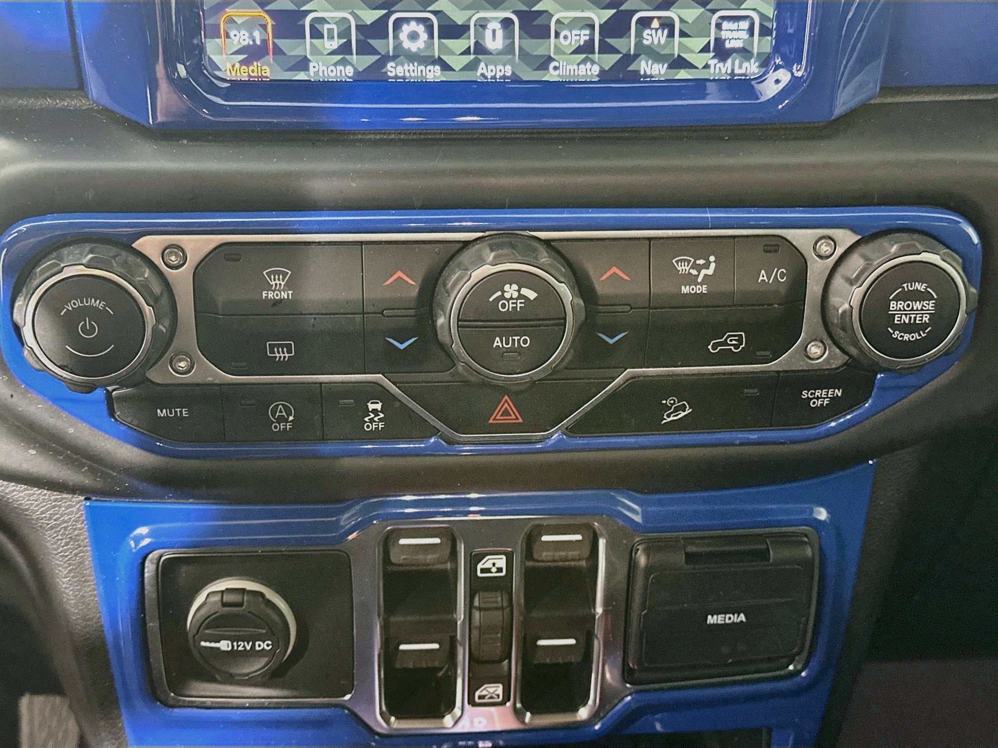 Used 2020 Jeep Wrangler Unlimited Sport S w/ Sun And Sound Package AWD/4WD image 23