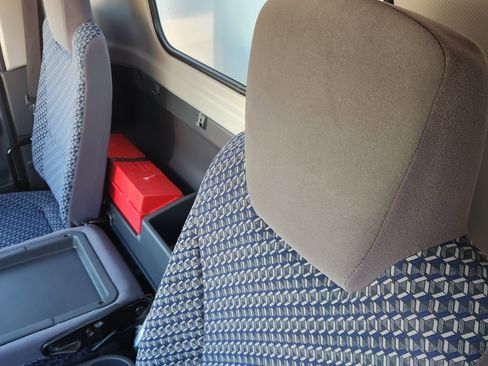 New 2024 Chevrolet Low Cab Forward image 18