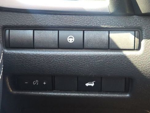 Used 2021 Nissan Rogue SL FWD image 26