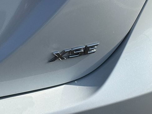 Used 2023 Toyota Camry XSE image 37