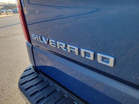 Used 2024 Chevrolet Silverado 1500 LT image 26