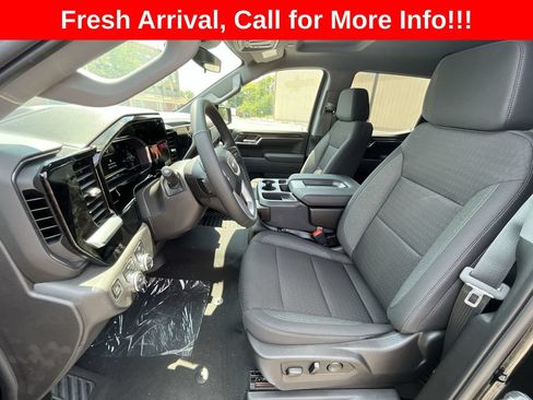 Used 2024 GMC Sierra 1500 Elevation AWD/4WD image 12