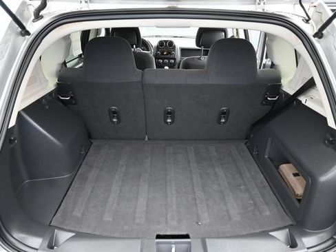 Used 2011 Jeep Compass 4WD image 6