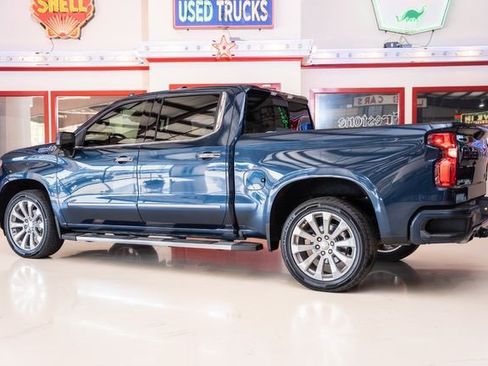Used 2019 Chevrolet Silverado 1500 High Country image 4