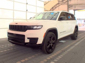 Used 2023 Jeep Grand Cherokee L Laredo AWD/4WD video 1