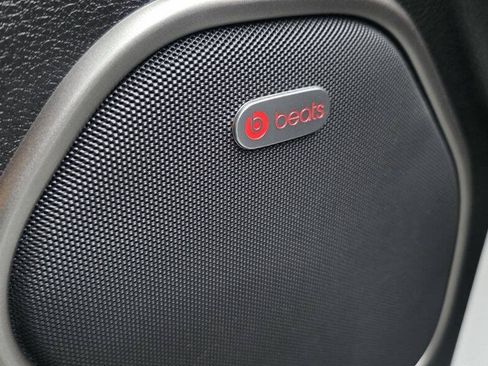 Used 2018 Dodge Durango SRT AWD/4WD image 18