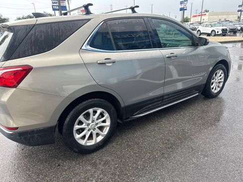 Certified 2018 Chevrolet Equinox LT FWD image 5