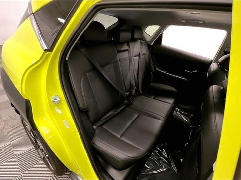 Used 2025 Hyundai Kona Limited FWD image 26