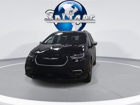 New 2026 Chrysler Pacifica Pinnacle AWD/4WD image 6
