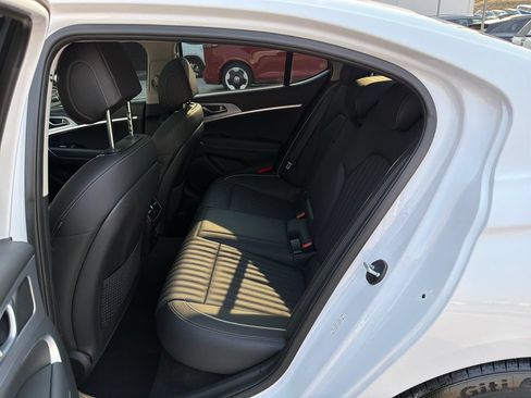 Used 2019 Genesis G70 3.3T Advanced w/ Elite Package AWD/4WD image 12