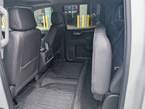 Used 2025 GMC Sierra 1500 SLT w/ SLT Premium Plus Package AWD/4WD image 12