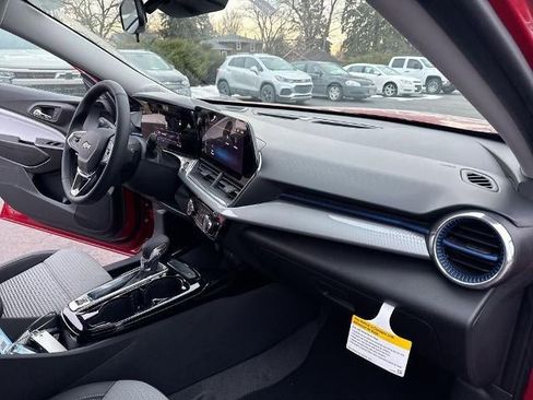 New 2026 Chevrolet Trax LT w/ LT Convenience Package image 27