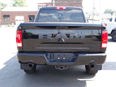 Used 2022 RAM 1500 Express w/ Wheel & Sound Group AWD/4WD image 10