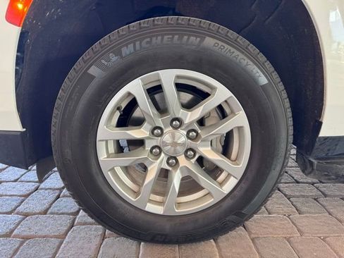 Used 2024 Chevrolet Tahoe LT image 30