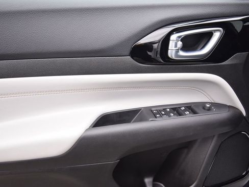 Used 2024 Jeep Compass Limited image 26