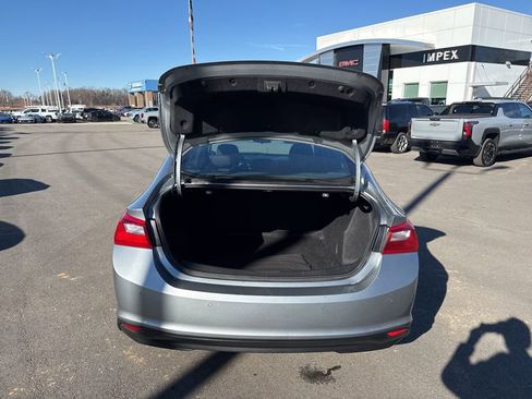 Used 2024 Chevrolet Malibu LT FWD image 28