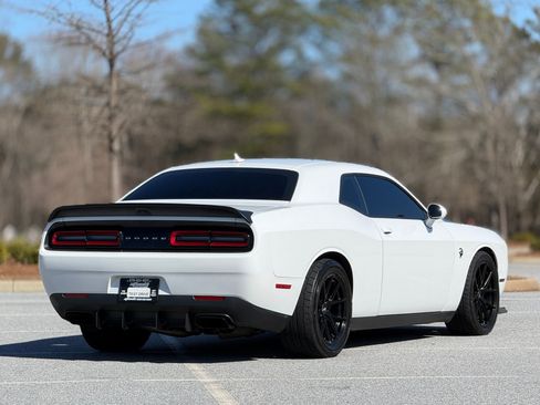 Used 2019 Dodge Challenger SRT Hellcat w/ Alcantara Appearance Package image 10