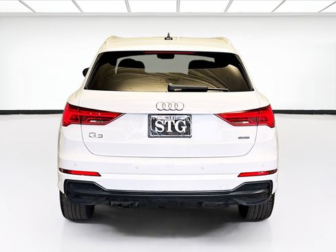 Used 2022 Audi Q3 2.0T Premium Plus image 5