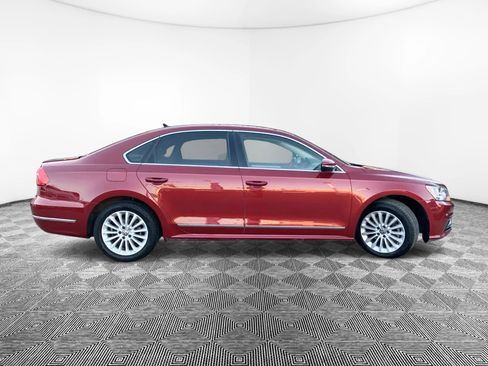 Used 2016 Volkswagen Passat 1.8T SE image 5