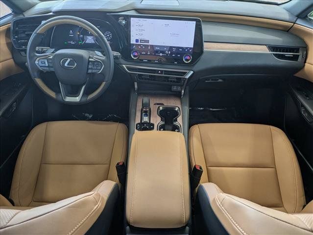 Used 2025 Lexus RX 350h w/ Accessory Package AWD/4WD image 18