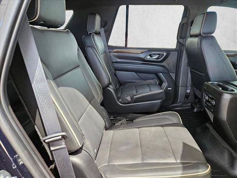 Used 2021 Chevrolet Tahoe Premier w/ Texas Edition AWD/4WD image 15