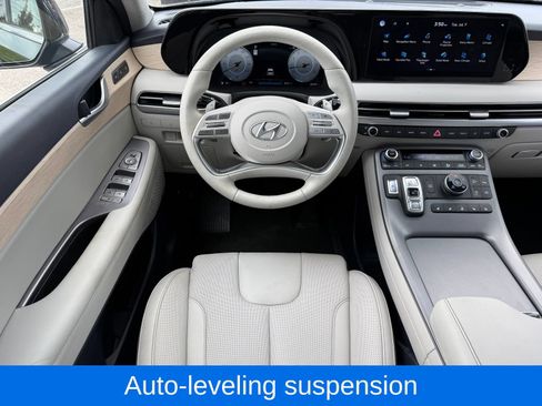 Used 2024 Hyundai Palisade Limited AWD/4WD image 37