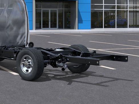 New 2025 Chevrolet Express 3500 w/ Power Convenience Package RWD image 11