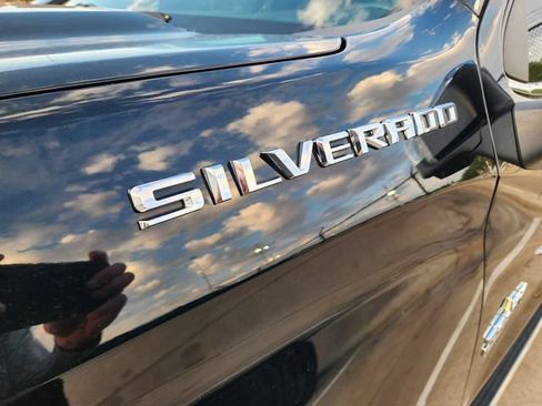 Used 2022 Chevrolet Silverado 1500 LTZ w/ LTZ Premium Texas Edition RWD image 10