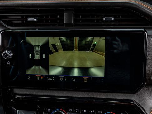 Used 2024 GMC Sierra 1500 AT4 w/ AT4 Preferred Package image 26