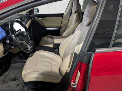 Used 2017 Tesla Model S 75D image 17