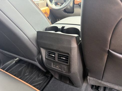 Used 2023 GMC Canyon AT4 AWD/4WD image 36