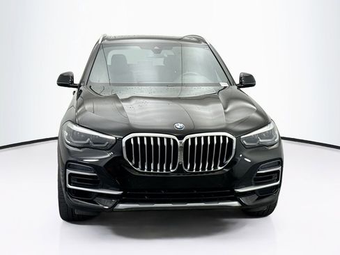 Used 2022 BMW X5 sDrive40i w/ Parking Assistance Package image 2