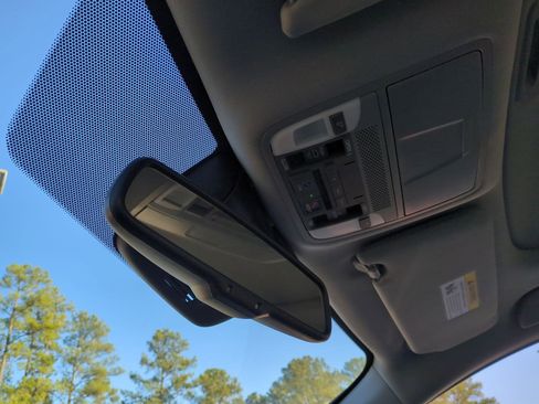 Used 2017 Acura RDX AWD w/ Advance Package image 25