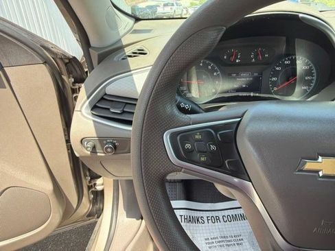 Used 2022 Chevrolet Malibu LS w/ Driver Confidence Package FWD image 17
