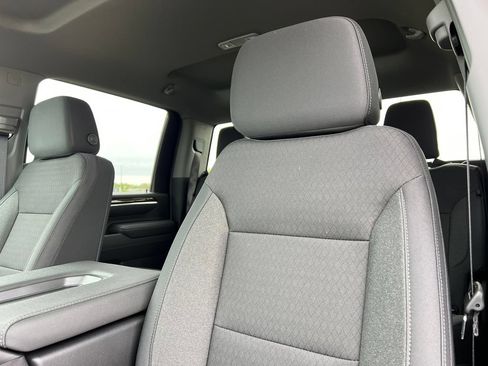 New 2026 GMC Sierra 2500 SLE w/ SLE Value Package; AWD/4WD image 18