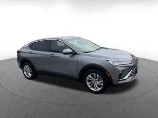 Used 2025 Buick Envista Preferred video 2