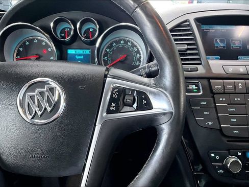 Used 2013 Buick Regal Premium FWD image 11