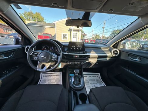 Used 2020 Kia Forte LXS image 25