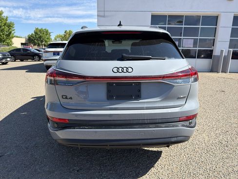 Used 2023 Audi Q4 e-tron Premium Plus w/ Premium Plus AWD/4WD image 18