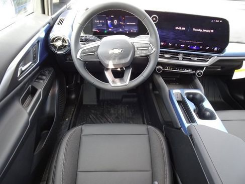 New 2026 Chevrolet Equinox EV LT w/ LPO, Blackout Package image 7