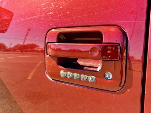 Used 2014 Ford F150 King Ranch w/ King Ranch Luxury Package image 12