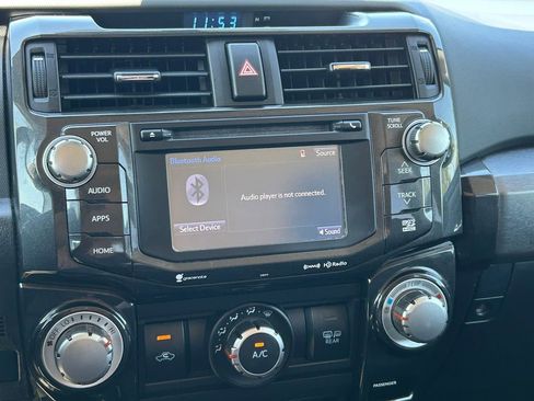 Used 2019 Toyota 4Runner TRD Off-Road Premium AWD/4WD image 22